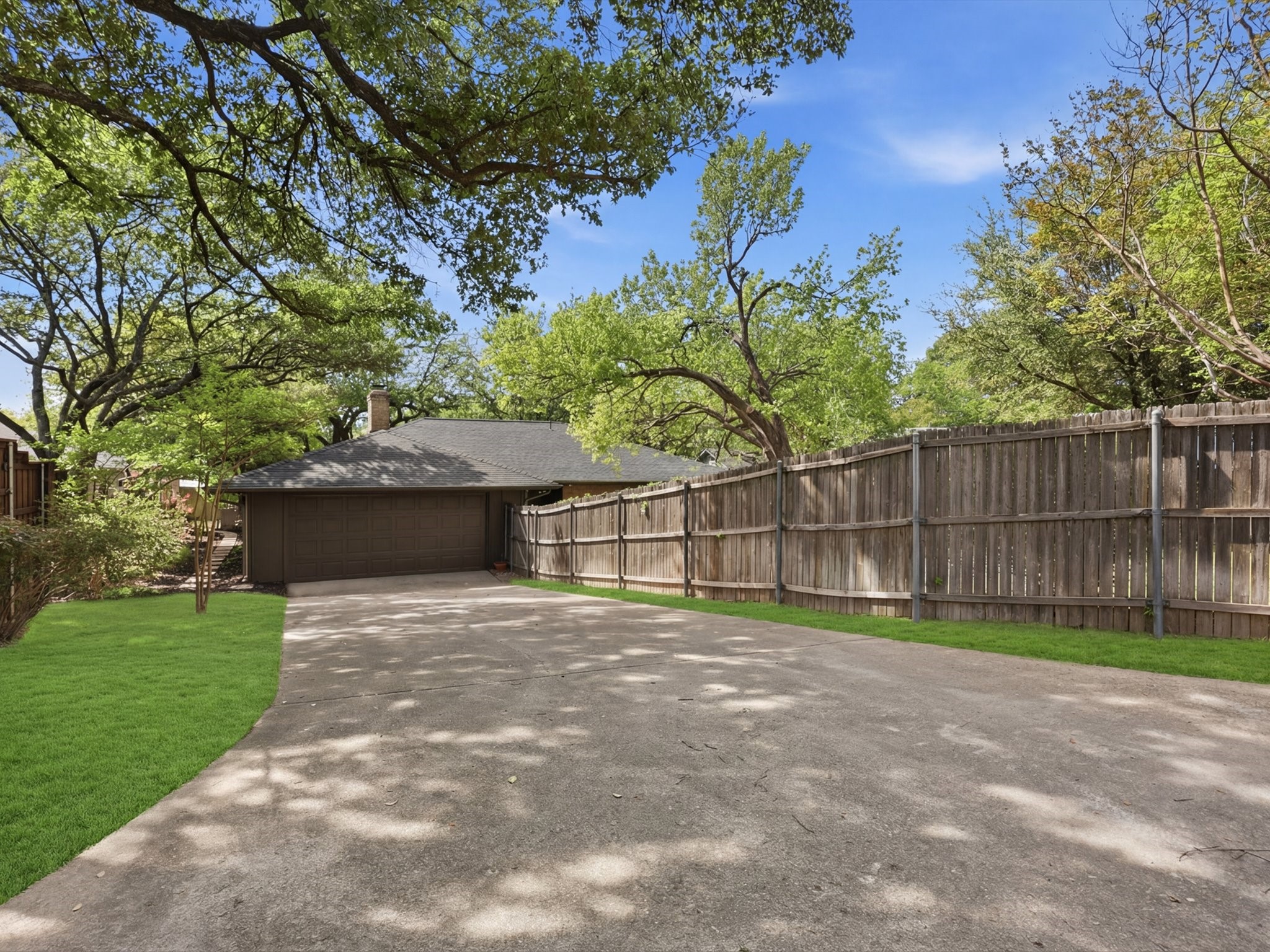 8630 Mediterranean Drive Dallas TX 75238