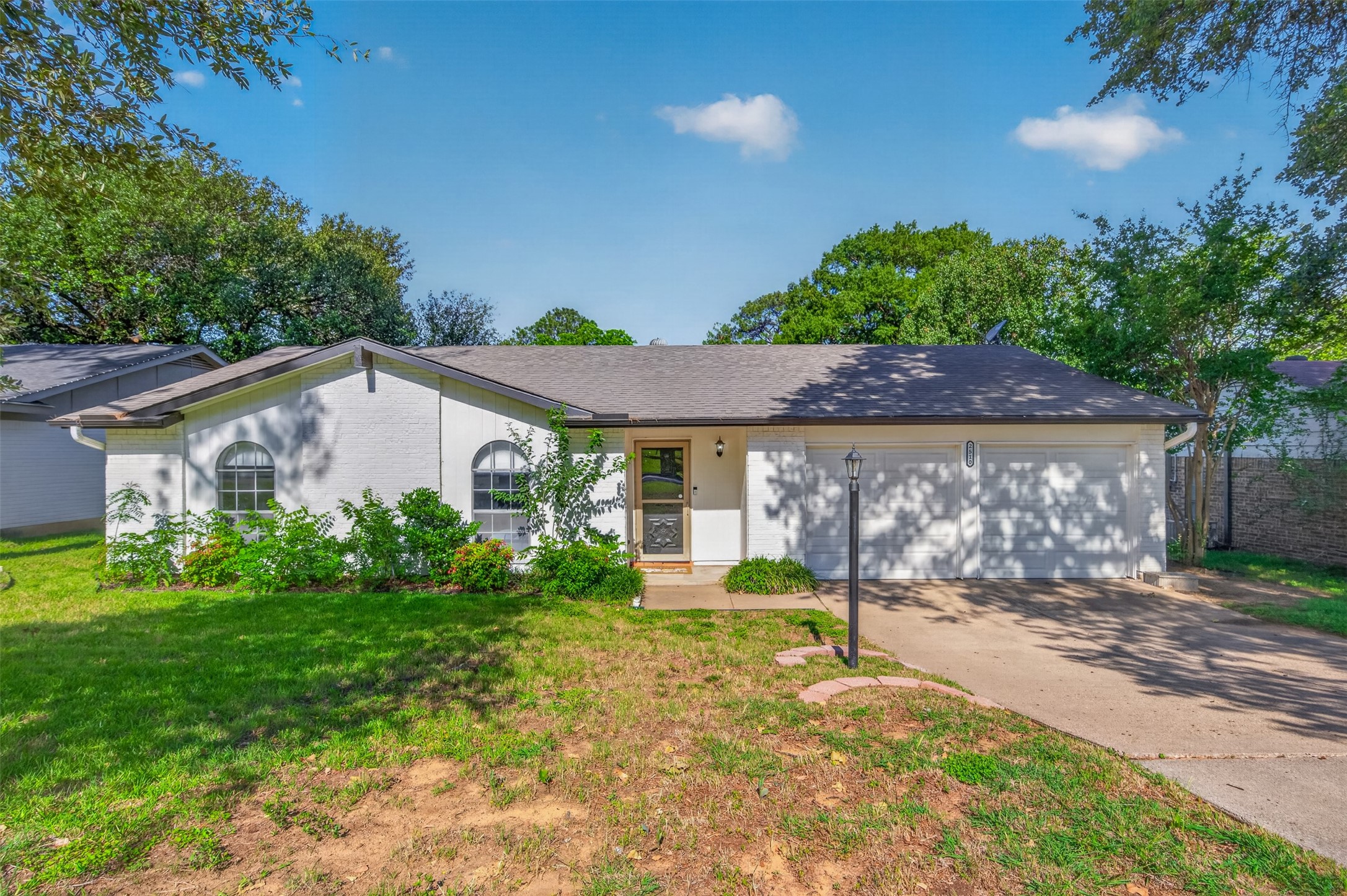 2510 Mintwood Place Arlington TX 76016