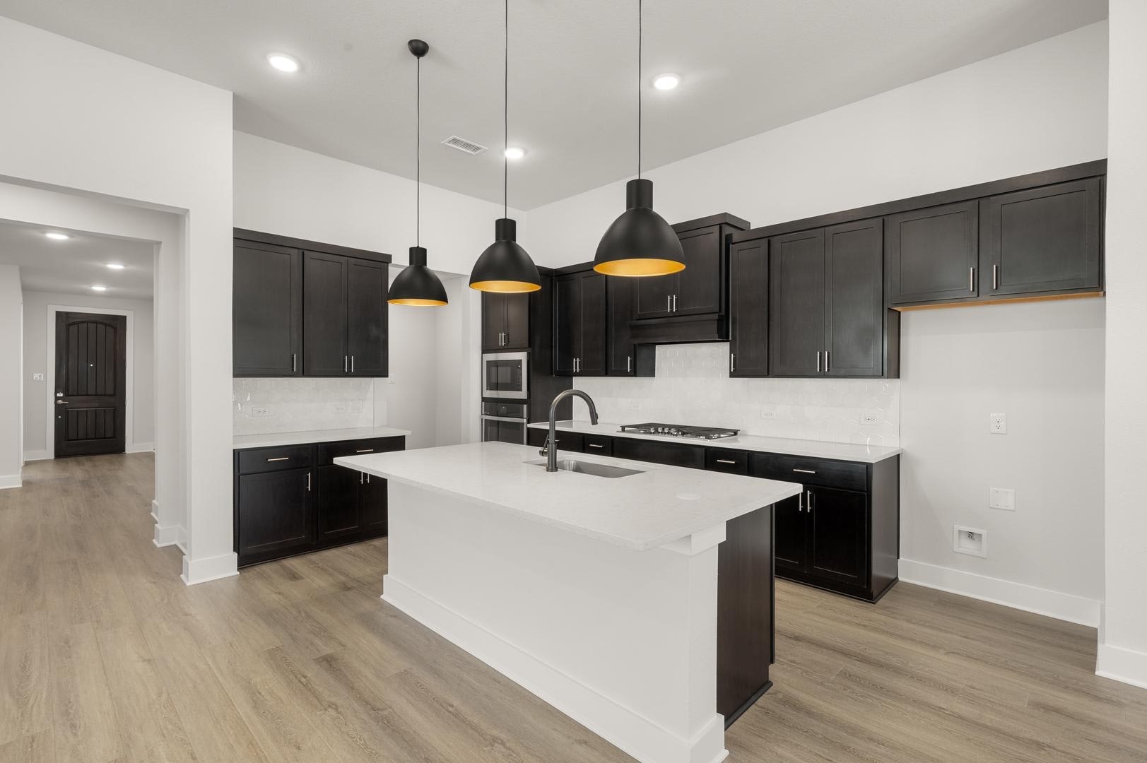 2231 Oak Branch Trail Midlothian TX 76065