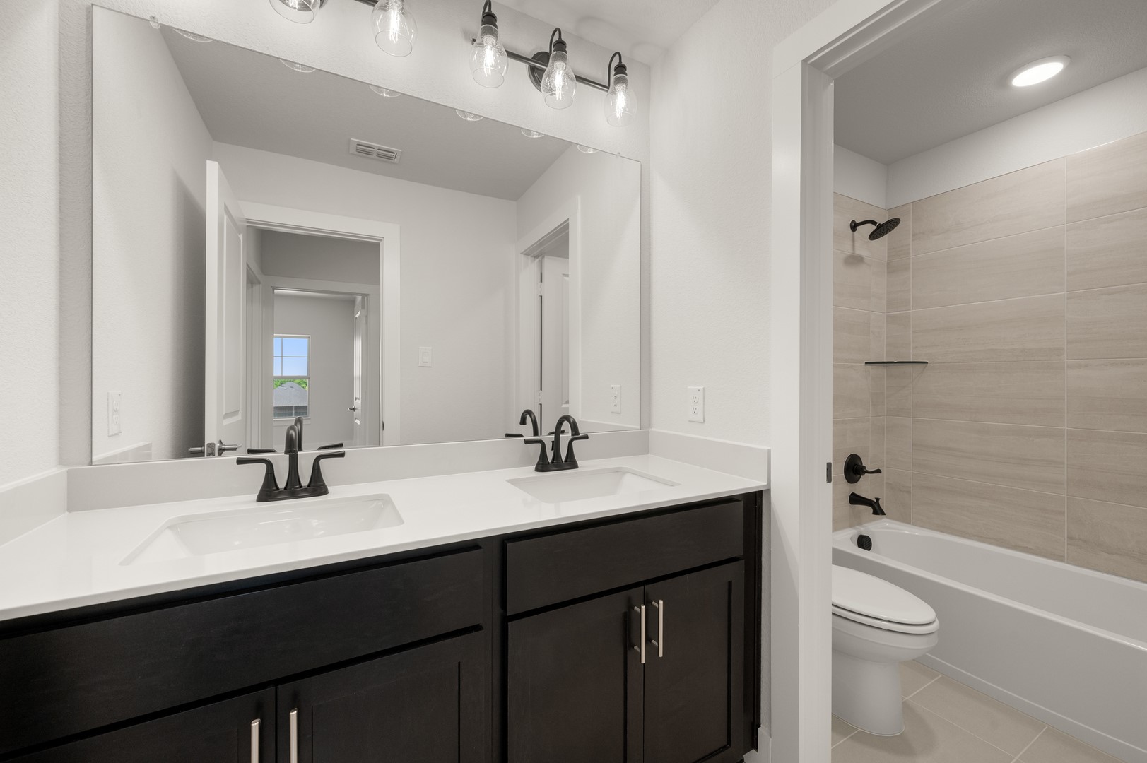 2231 Oak Branch Trail Midlothian TX 76065