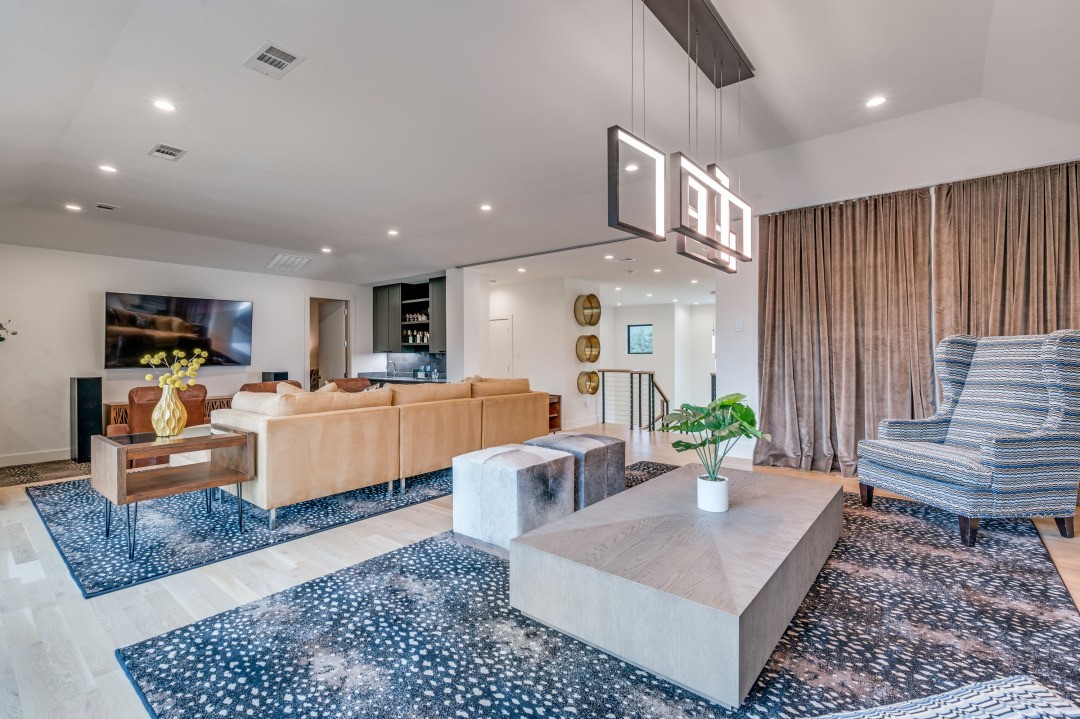 3918 Lively Lane Dallas TX 75220