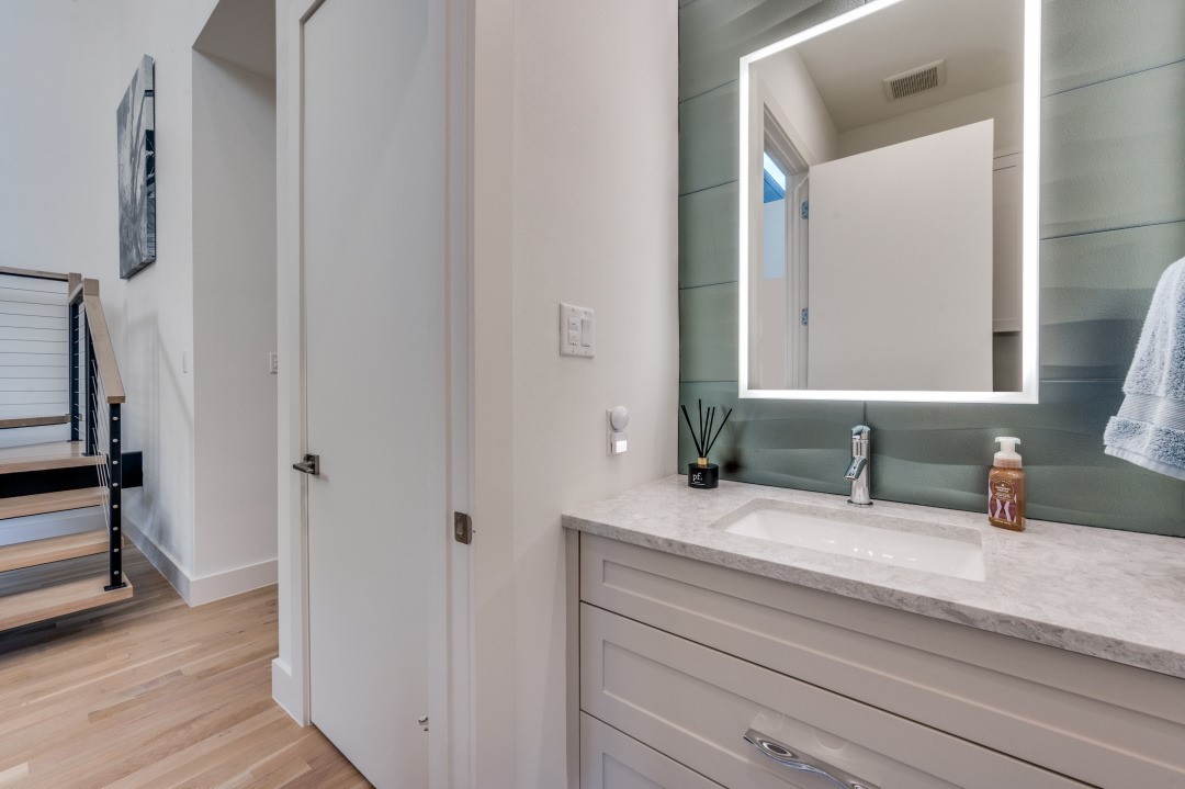 3918 Lively Lane Dallas TX 75220