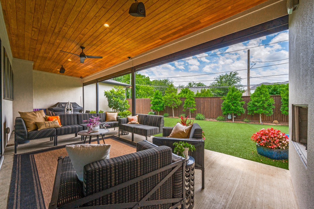 3918 Lively Lane Dallas TX 75220