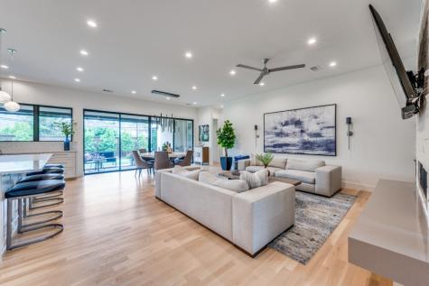 3918 Lively Lane Dallas TX 75220
