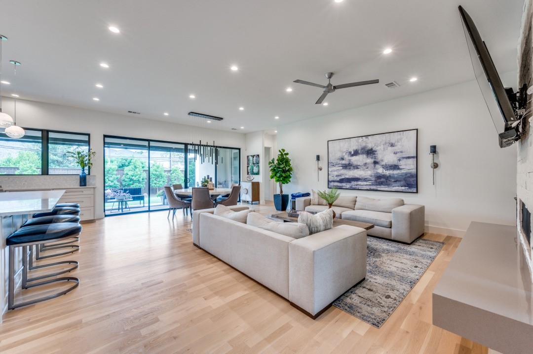3918 Lively Lane Dallas TX 75220