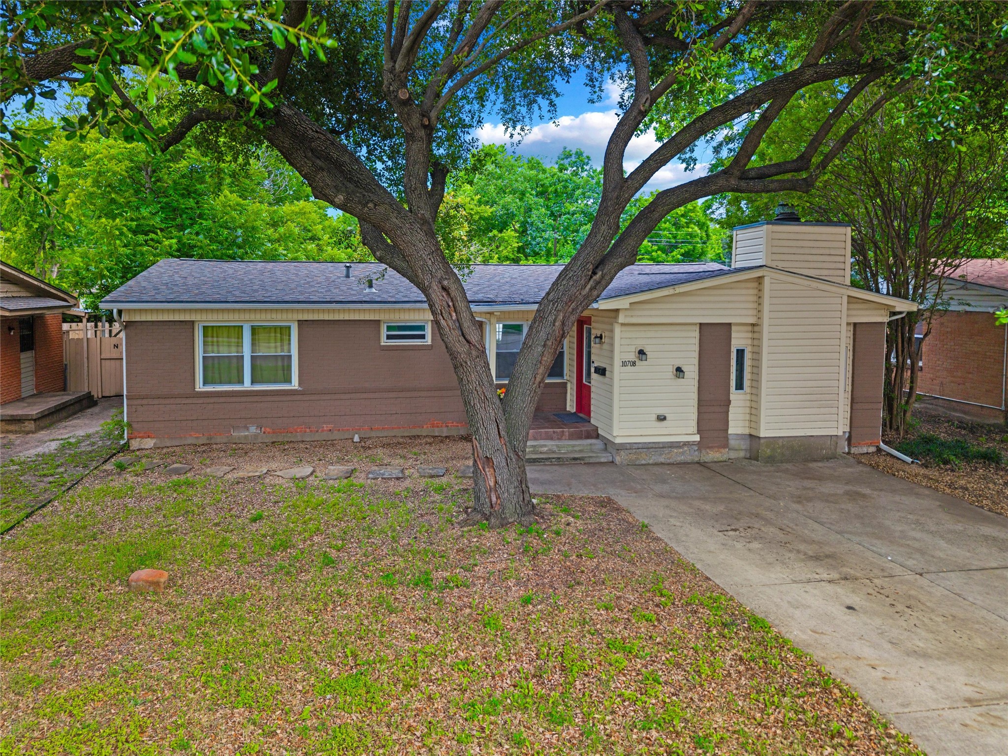 10708 Cassandra Way Dallas TX 75228