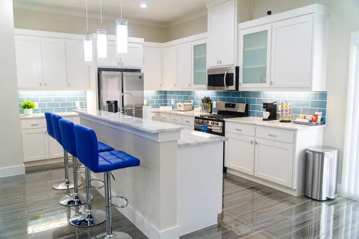 1846 Nomas Street Dallas TX 75212