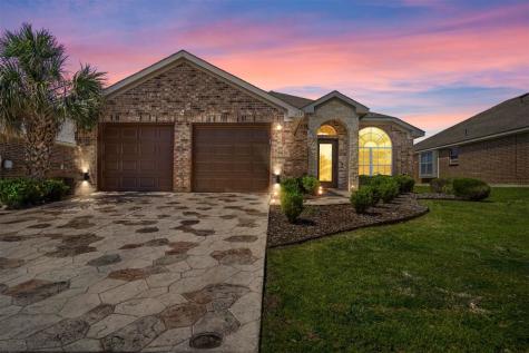 635 Owen Trail Grand Prairie TX 75051
