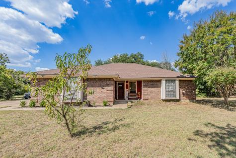 8221 County Road 518 Burleson TX 76028