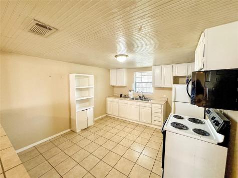 420 S Lillian Street Stephenville TX 76401