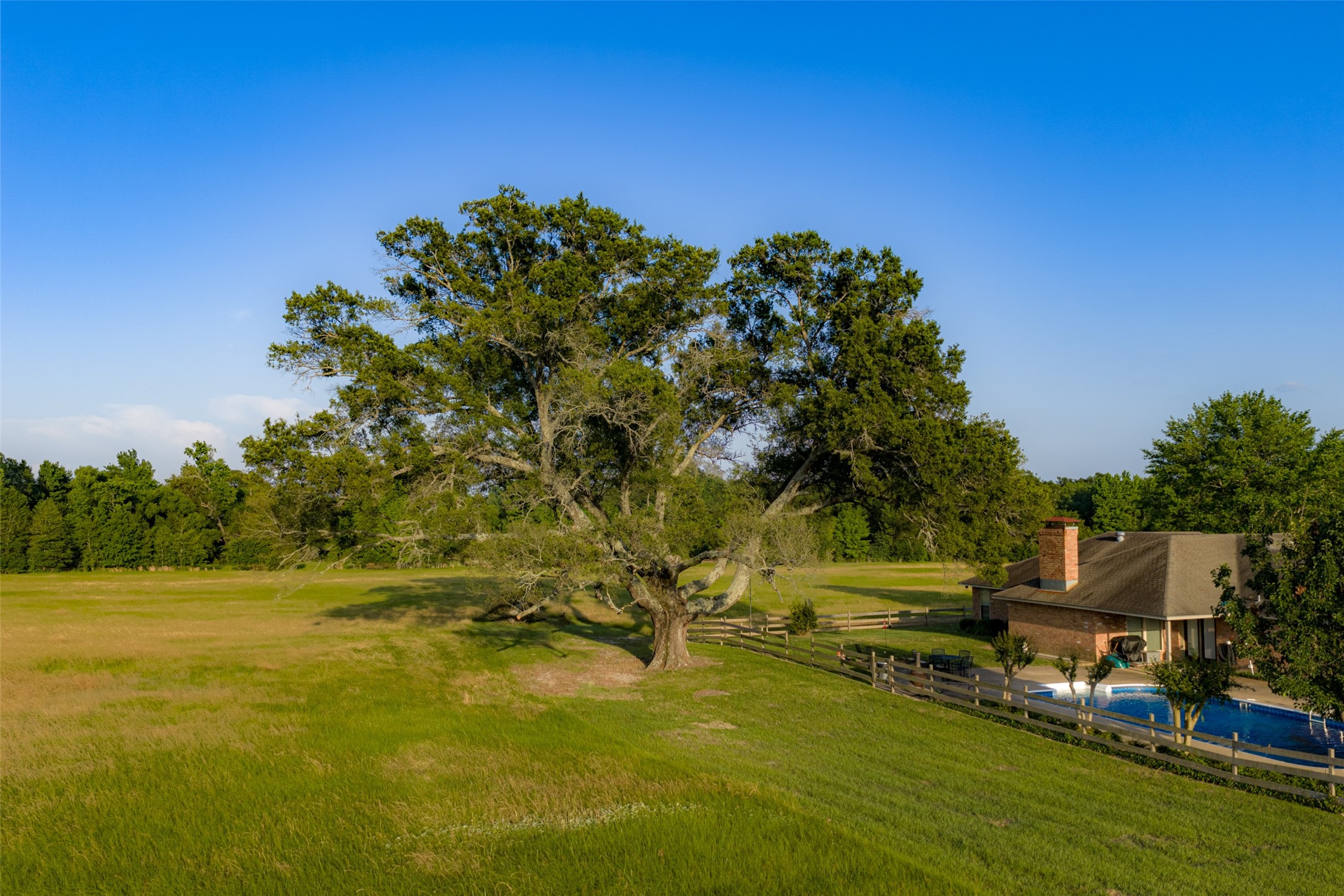 13612 County Road 3900 Athens TX 75752