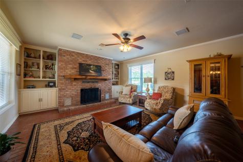 13612 County Road 3900 Athens TX 75752
