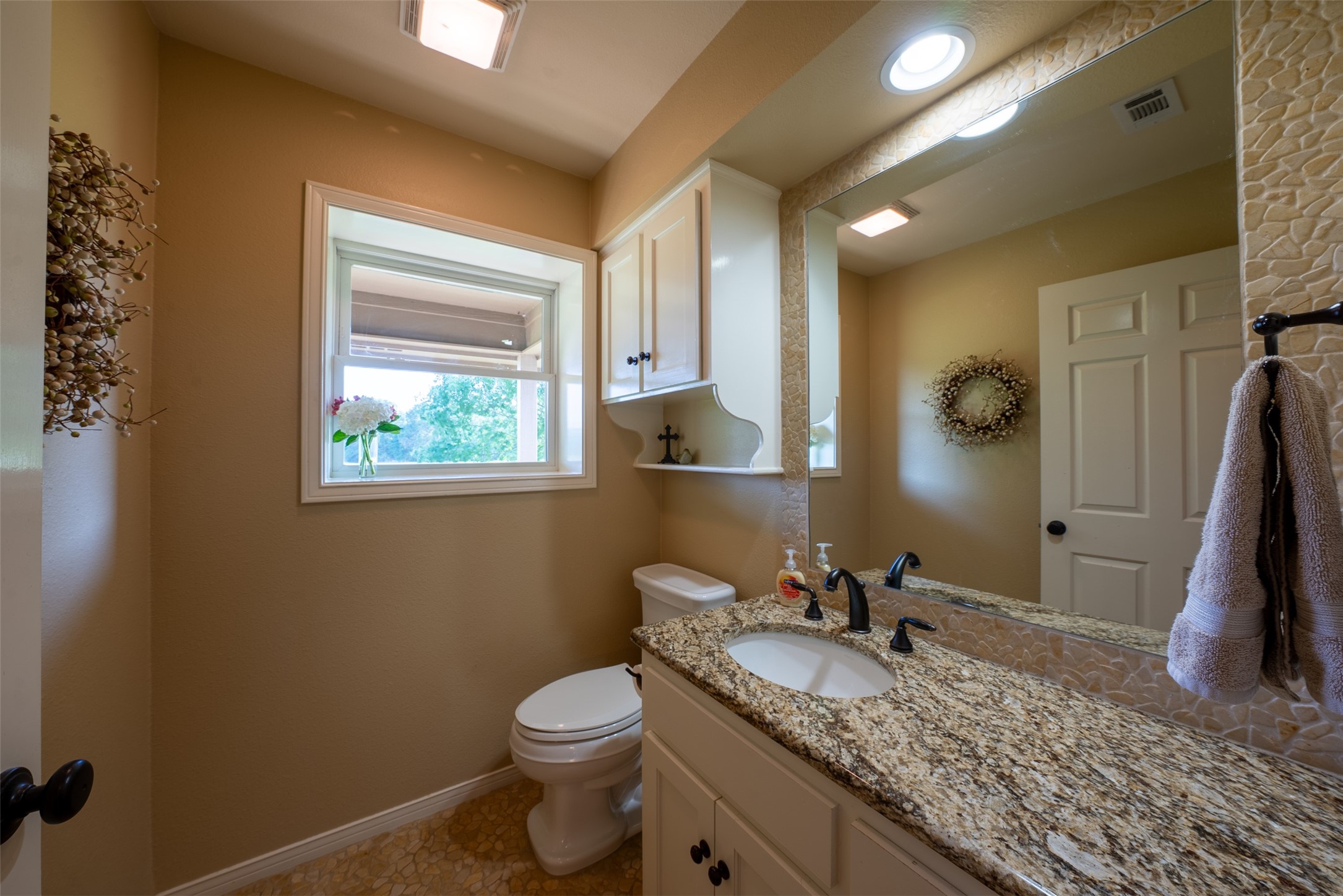 13612 County Road 3900 Athens TX 75752