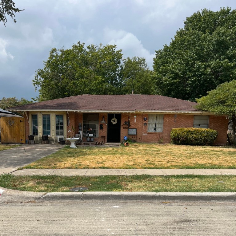 1213 Juanita Street Mesquite TX 75149