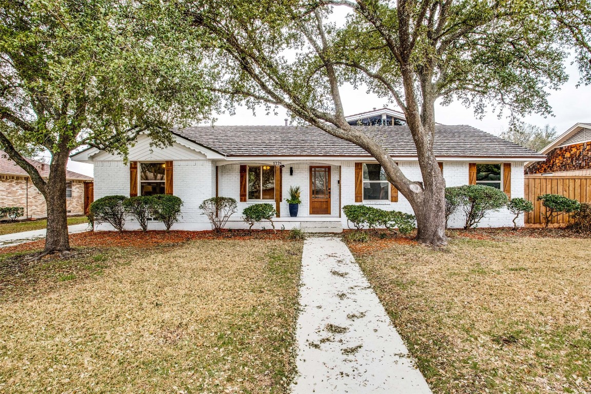 1225 Phoebe Lane Garland TX 75042