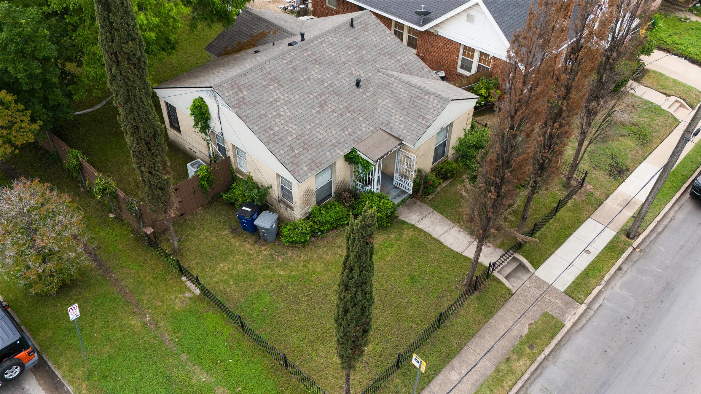 4632 Capitol Avenue Dallas TX 75204