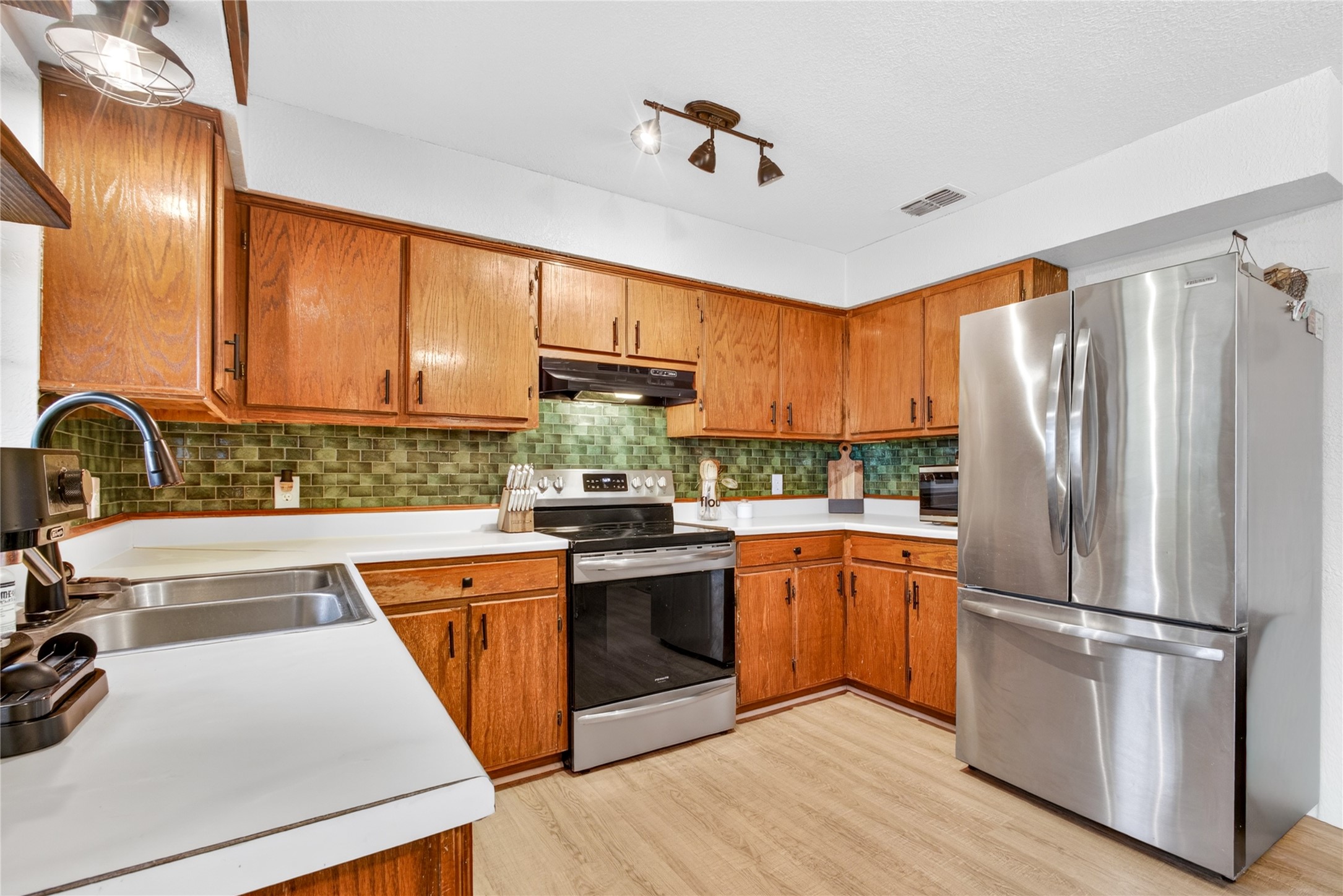 703 S College Street Celeste TX 75423