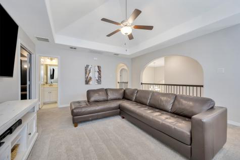 1016 W Bluff Way Roanoke TX 76262