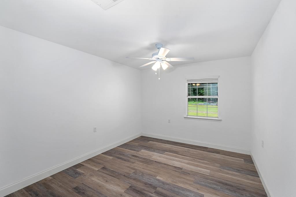 15800 County Road 4009 Mabank TX 75147