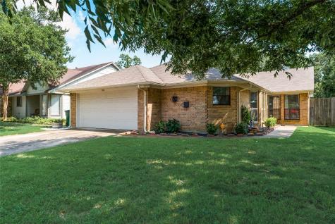 106 E Graham Street Mckinney TX 75069