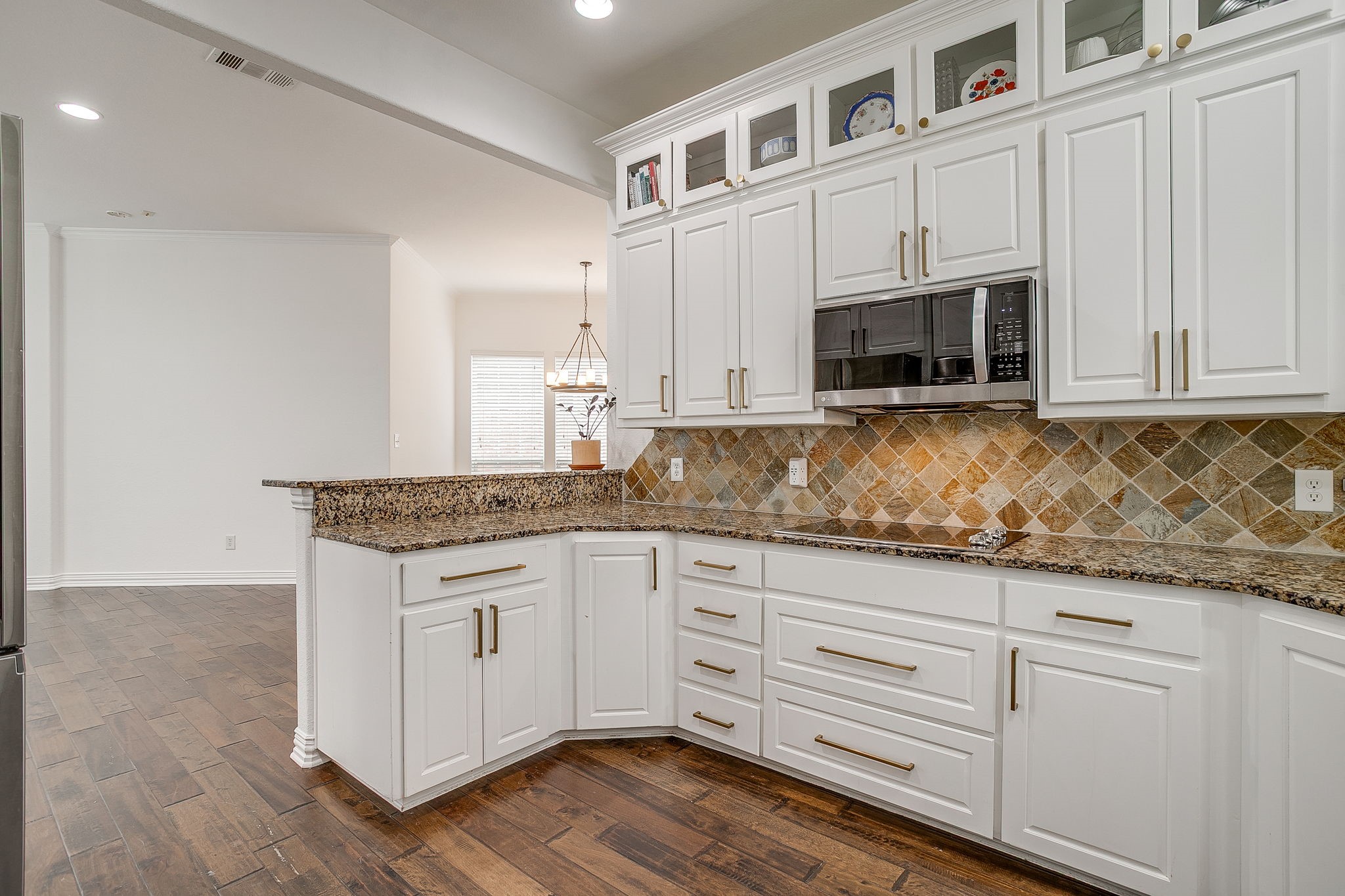 4917 Ridglea Hills Court Fort Worth TX 76116