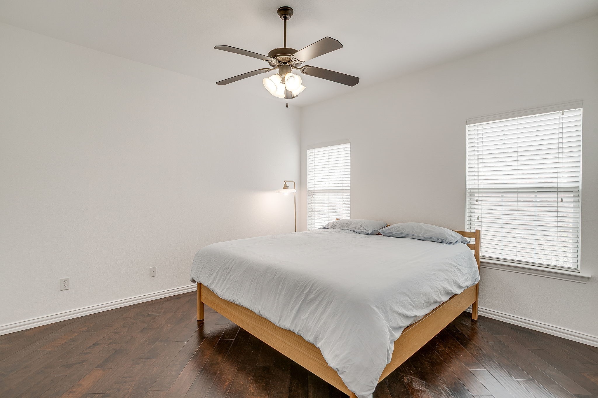 4917 Ridglea Hills Court Fort Worth TX 76116
