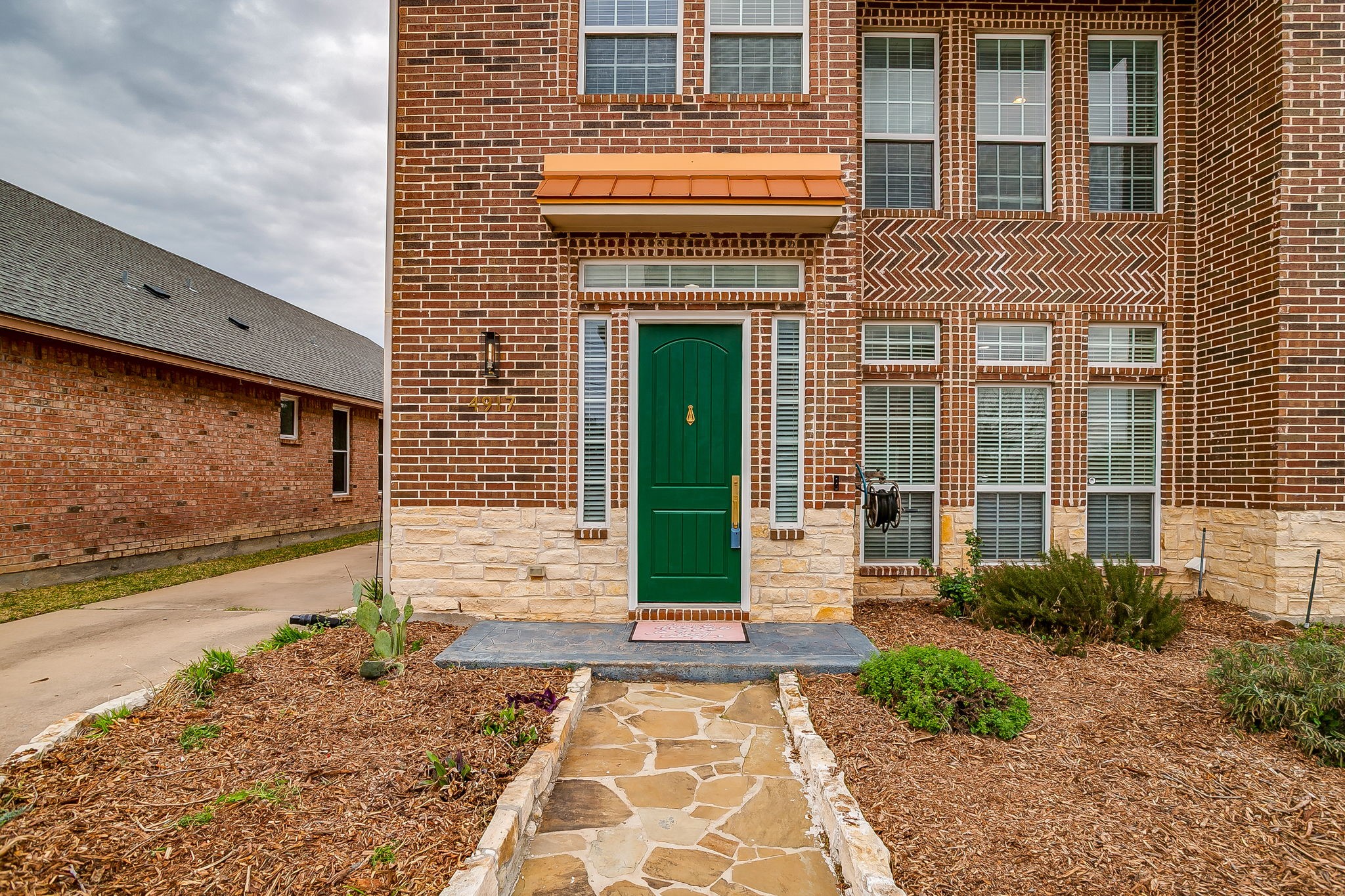 4917 Ridglea Hills Court Fort Worth TX 76116