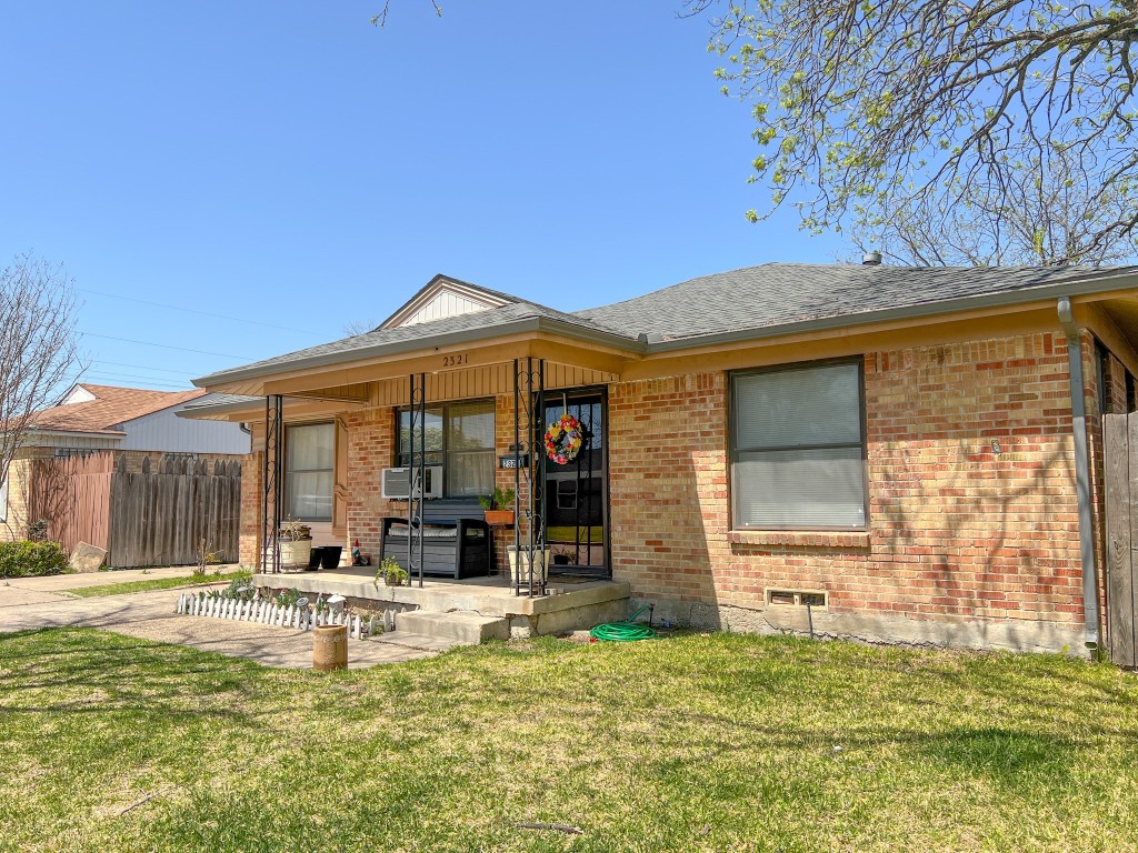 2321 Proctor Street Garland TX 75041