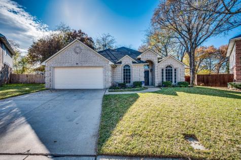 1814 Swaim Court Arlington TX 76001