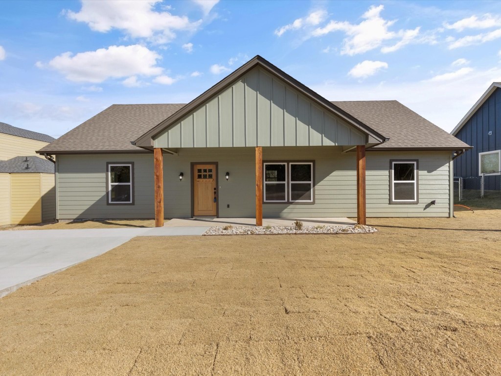 5907 Collins Court Granbury TX 76048