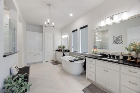 1421 Laurel Green Court Arlington TX 76005
