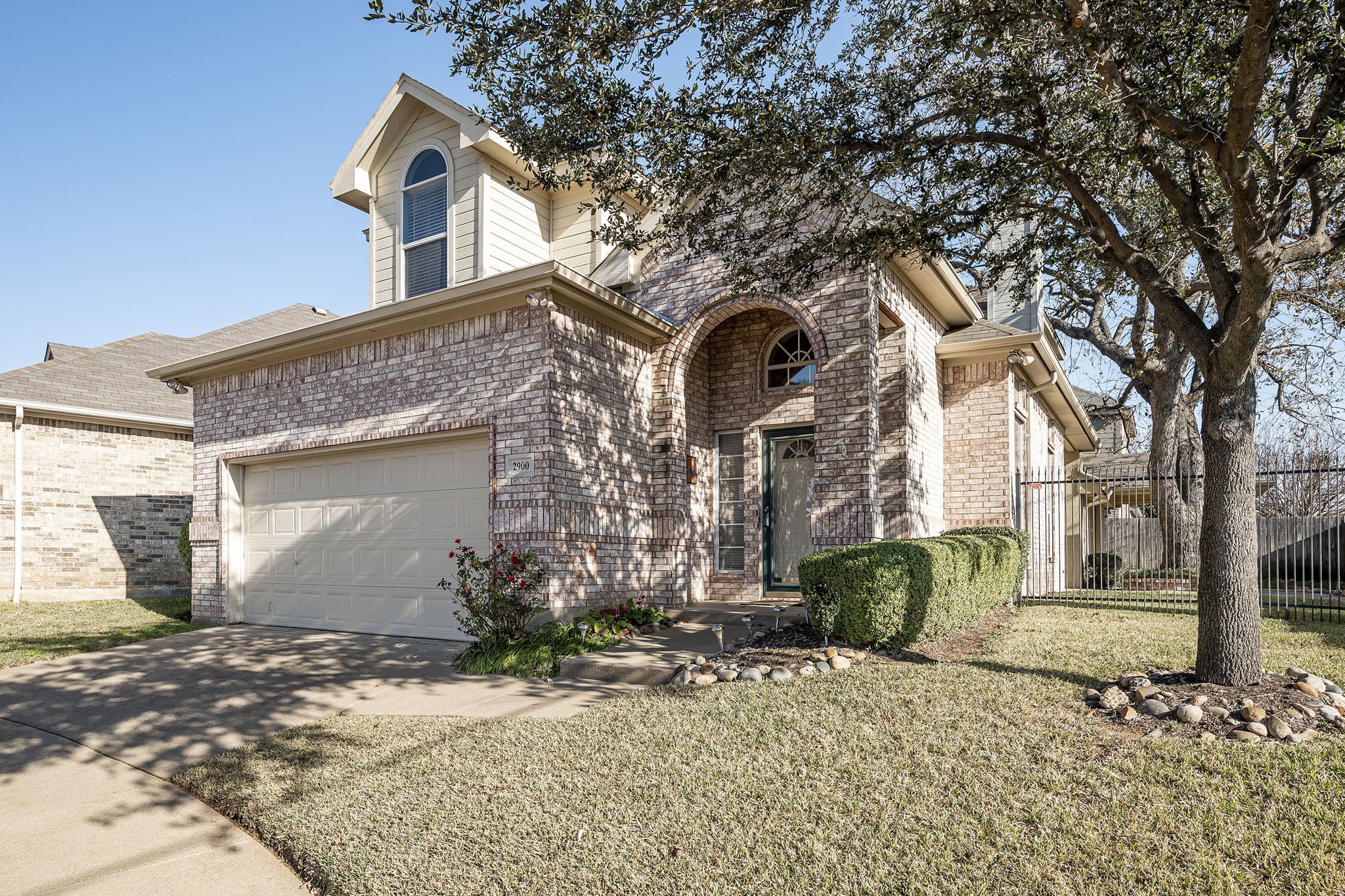 2900 Matterhorn Drive Bedford TX 76021