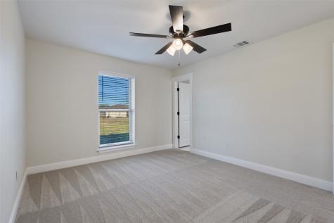 137 S Meadowbrook Drive Pottsboro TX 75076