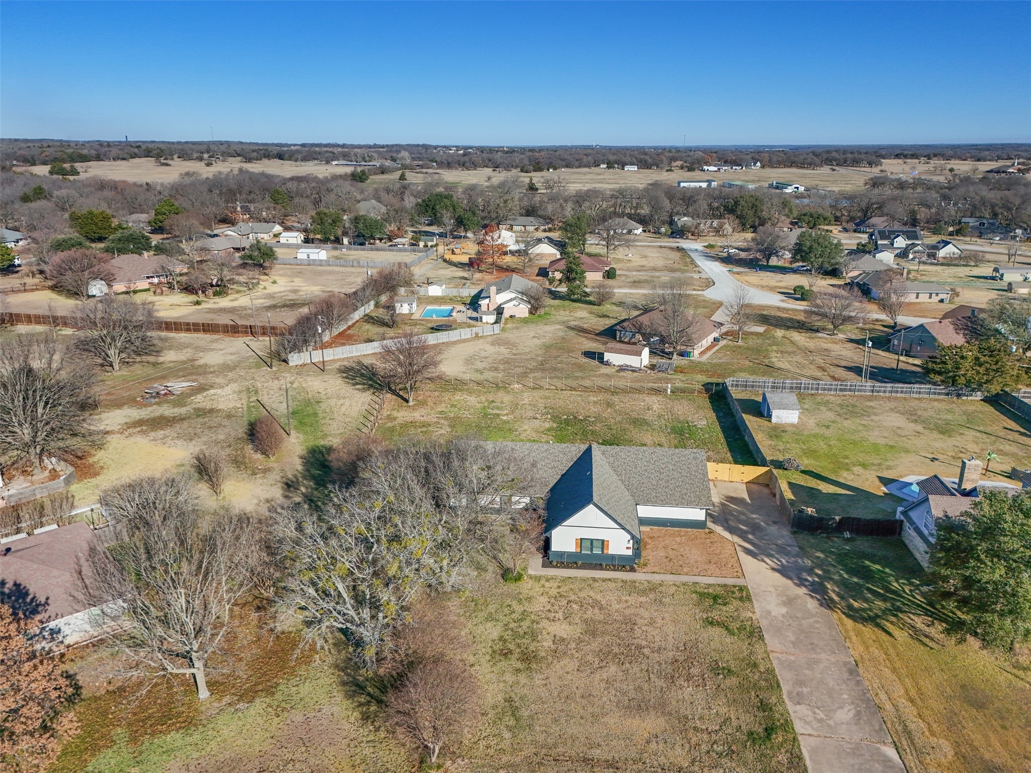 137 S Meadowbrook Drive Pottsboro TX 75076