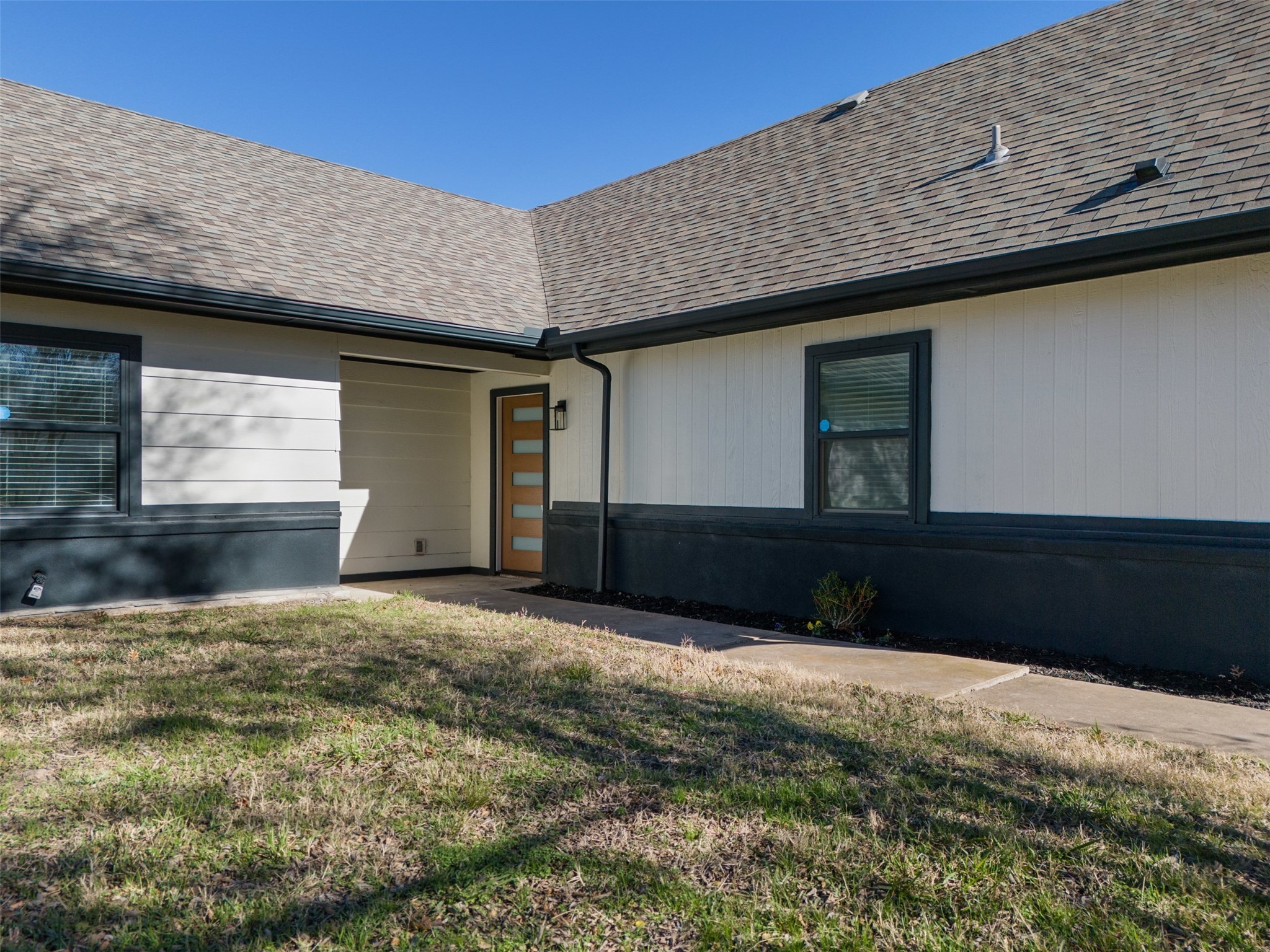 137 S Meadowbrook Drive Pottsboro TX 75076