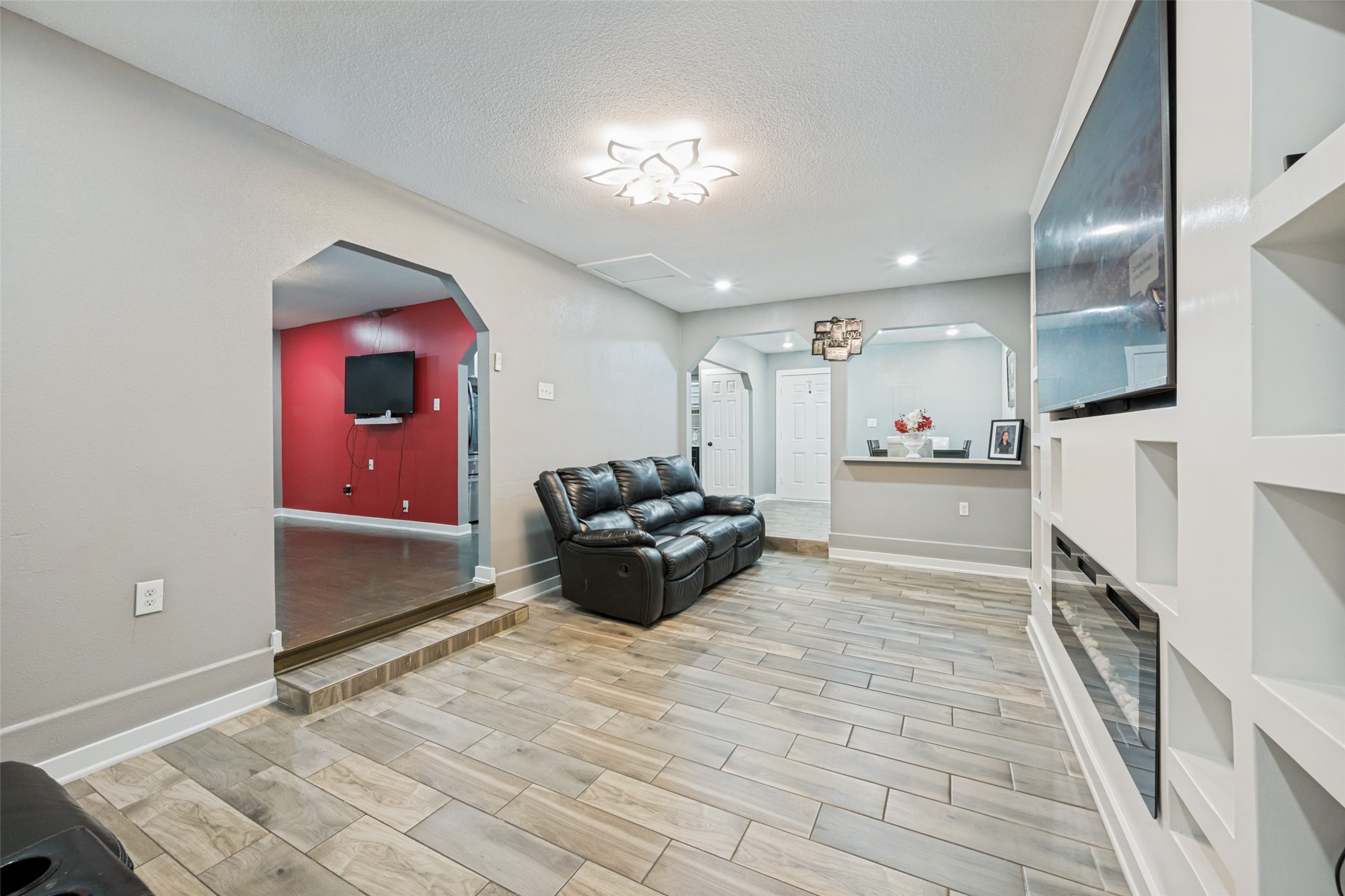 4332 Quails Lane Fort Worth TX 76119