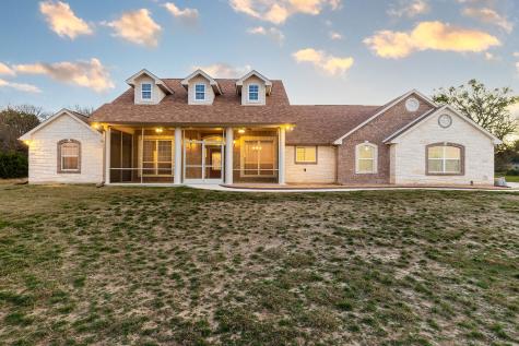 1502 County Road 3152 Kempner TX 76539