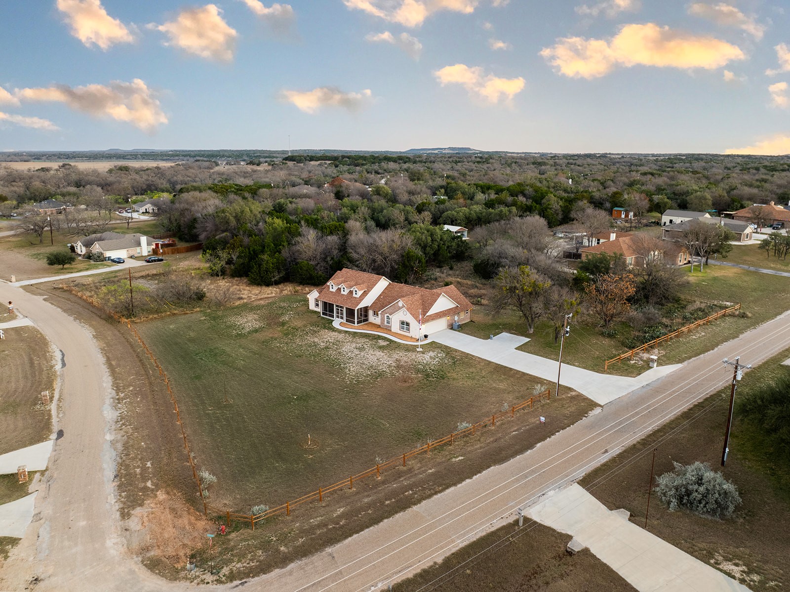 1502 County Road 3152 Kempner TX 76539