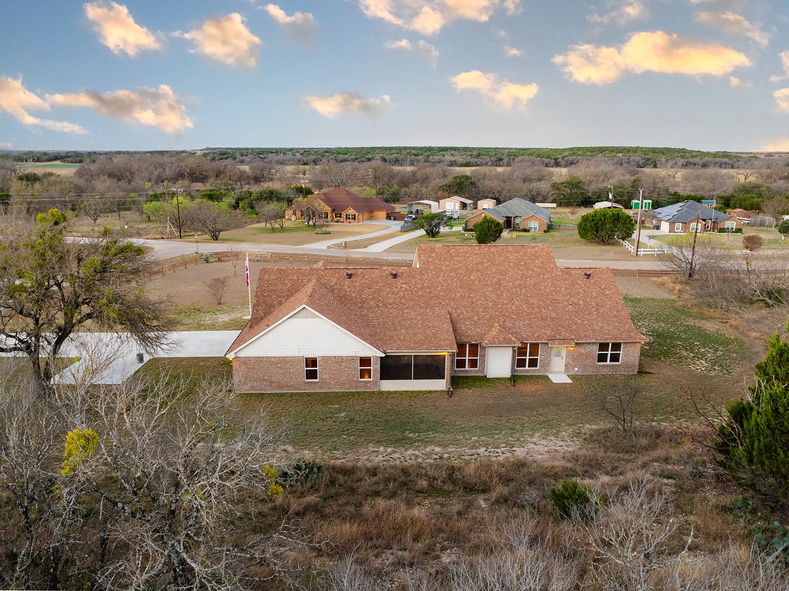 1502 County Road 3152 Kempner TX 76539