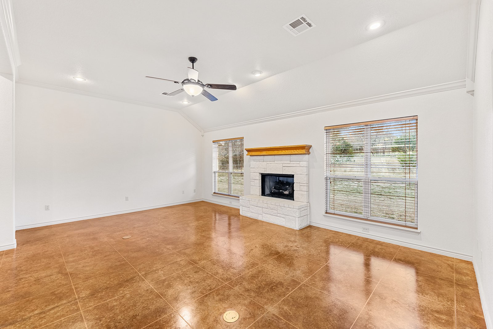 1502 County Road 3152 Kempner TX 76539