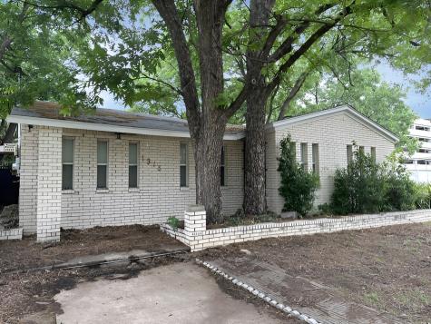 1915 Prairie View Drive Dallas TX 75235