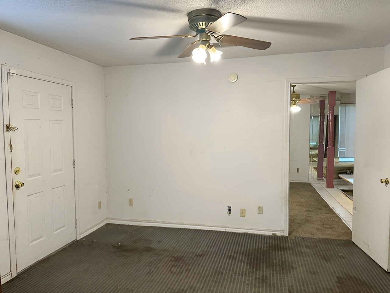 1915 Prairie View Drive Dallas TX 75235