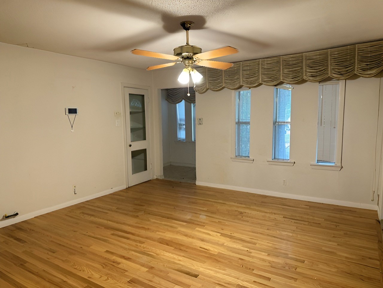1915 Prairie View Drive Dallas TX 75235