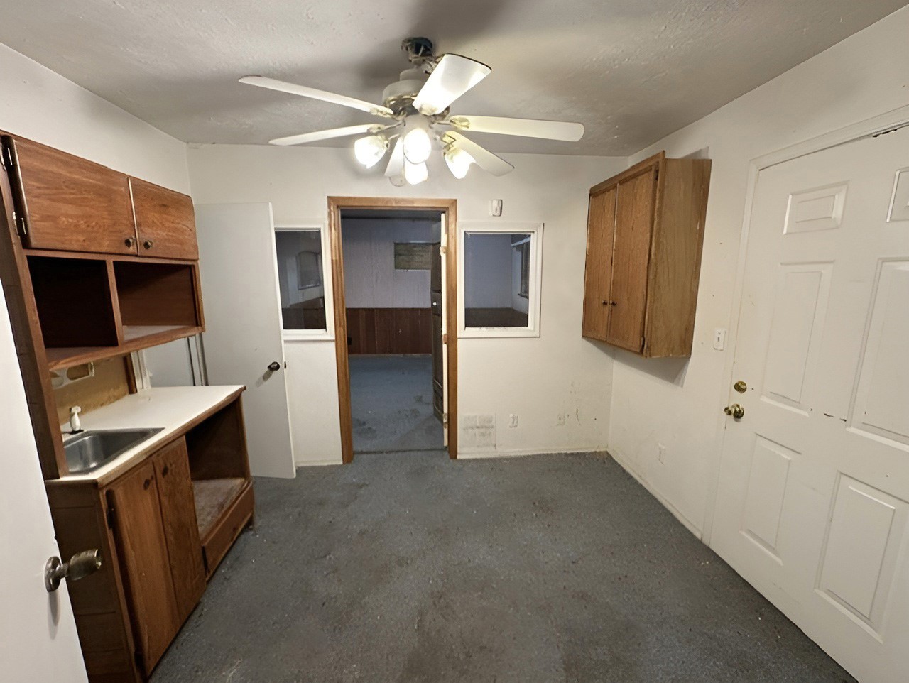 1915 Prairie View Drive Dallas TX 75235