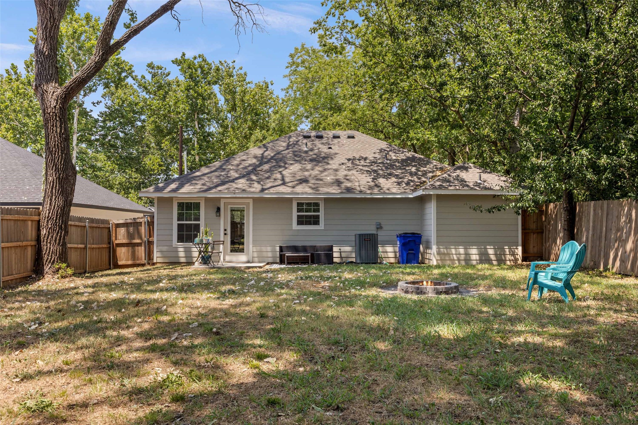 112 Buchanan Street Whitesboro TX 76273