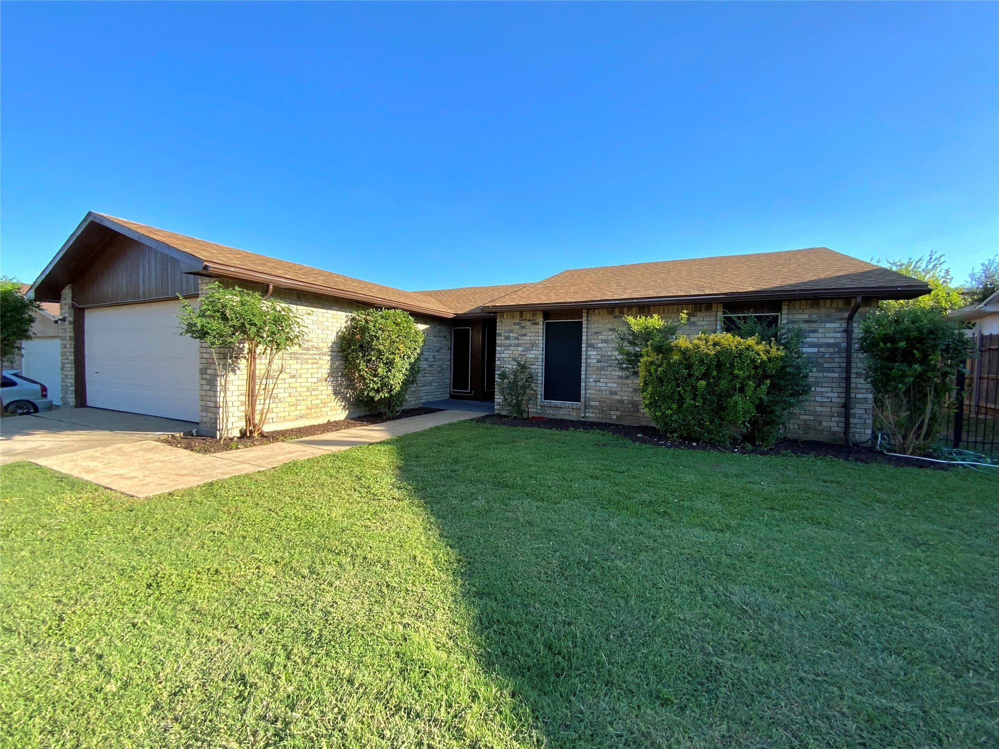 1909 Country Manor Road Fort Worth TX 76134