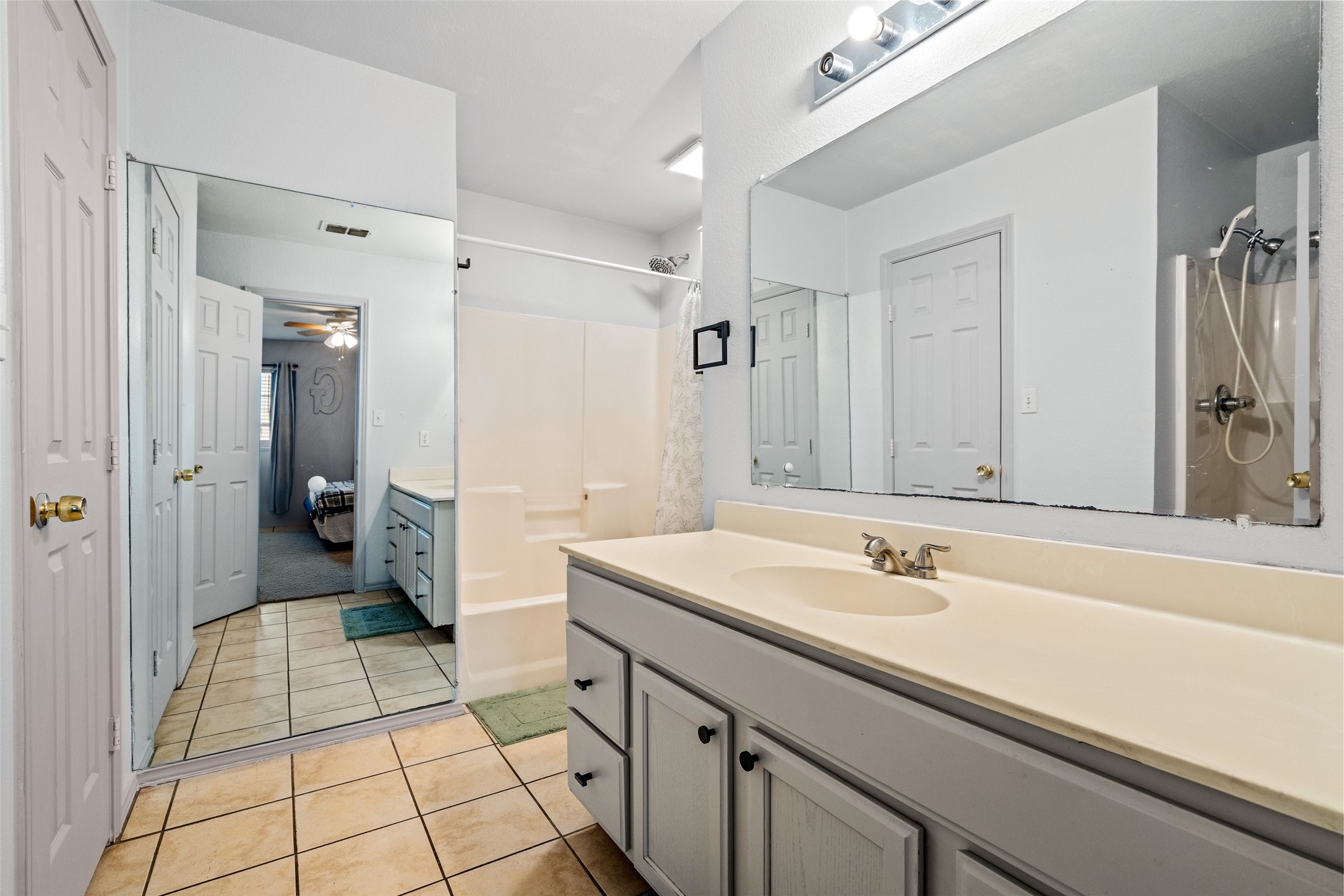 112 W Cedar Street Lone Oak TX 75453