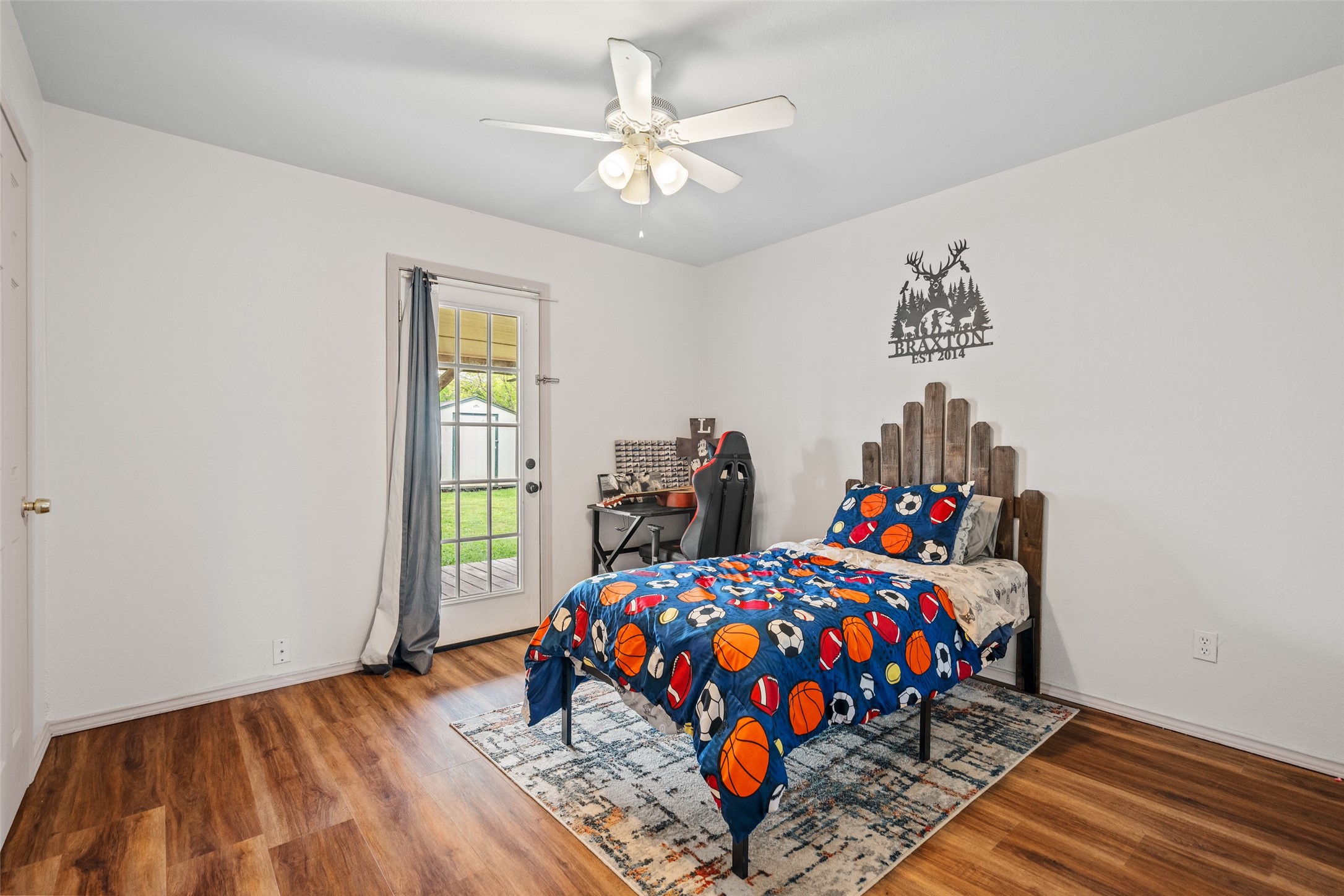 112 W Cedar Street Lone Oak TX 75453