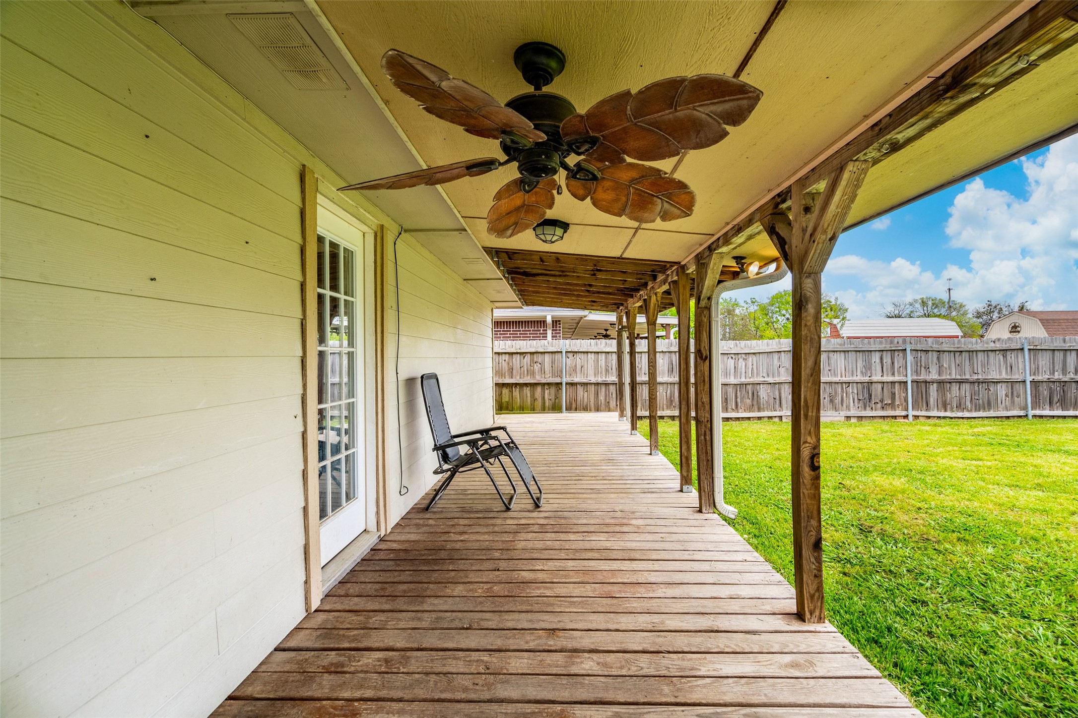 112 W Cedar Street Lone Oak TX 75453