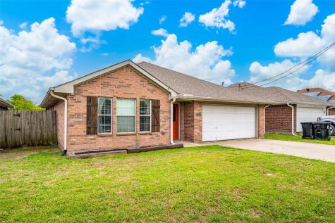 112 W Cedar Street Lone Oak TX 75453